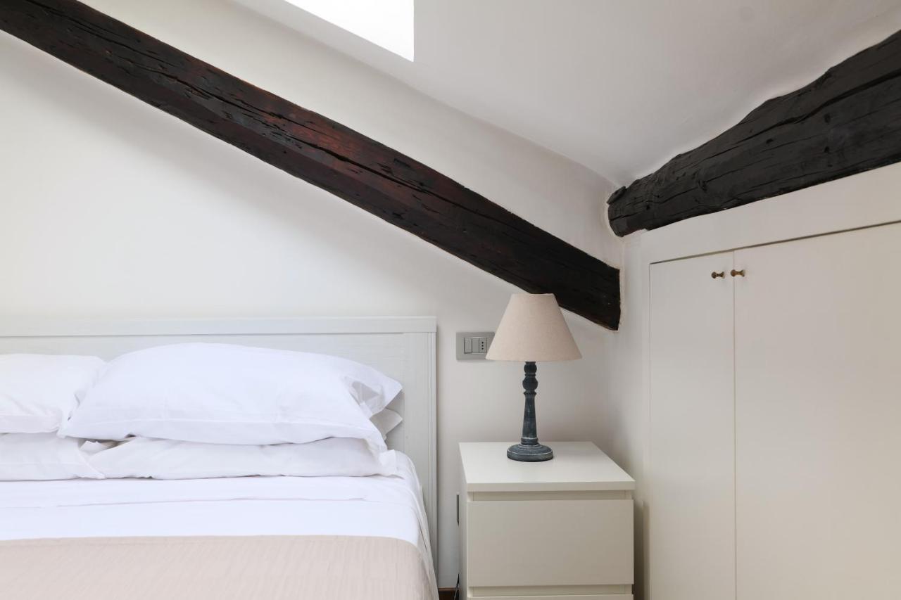 Elegant P.Venezia Attic Apartment Milano Ngoại thất bức ảnh